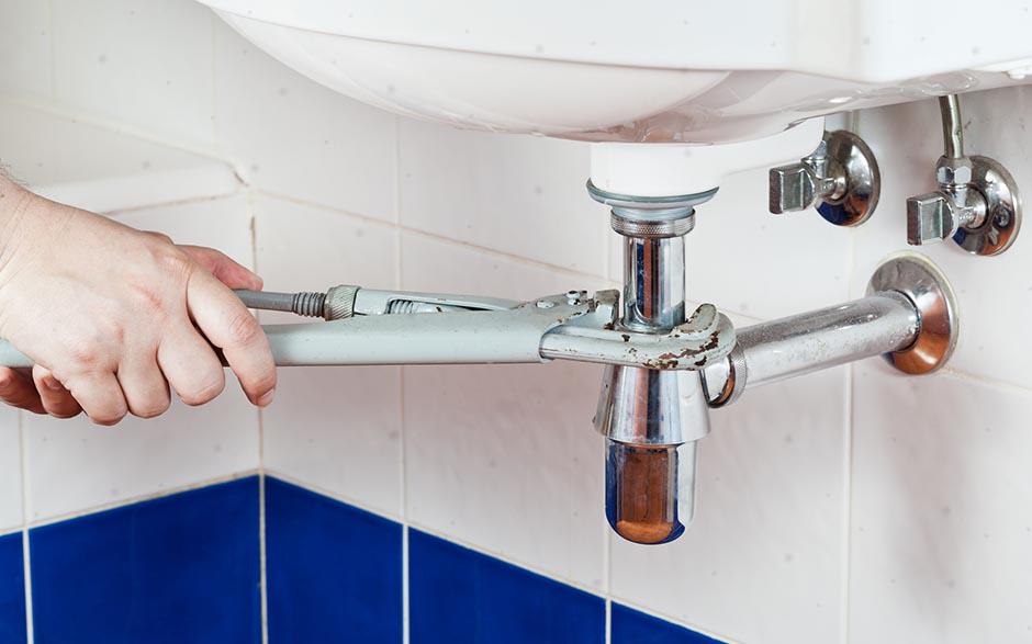 plombier sanitaire Jouy-le-Moutier